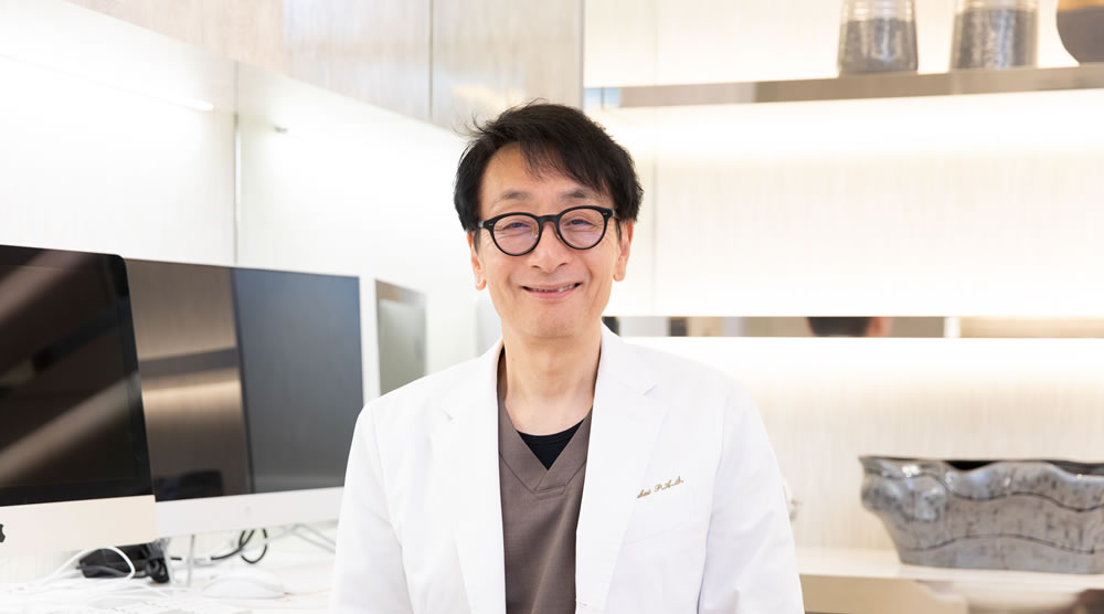 美容外科の名医・酒井倫明医師
